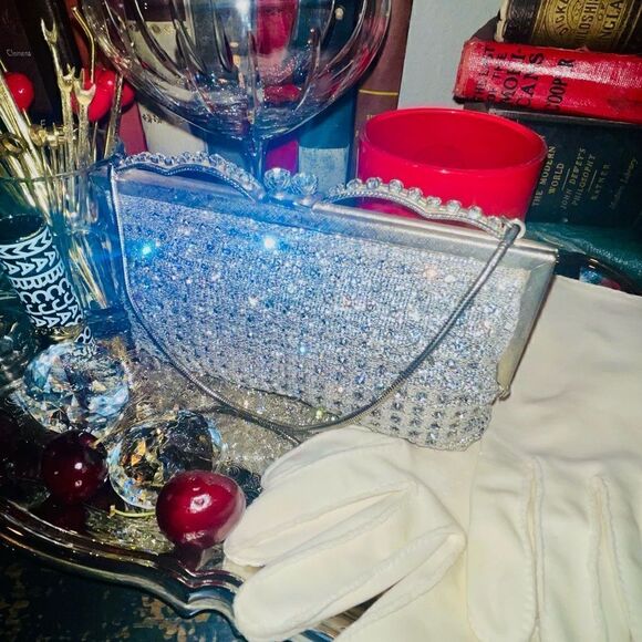 ♥️ Silver Lamé and Austrian Rhinestone purse, Walborg 60s handbag - Picture 12 of 16